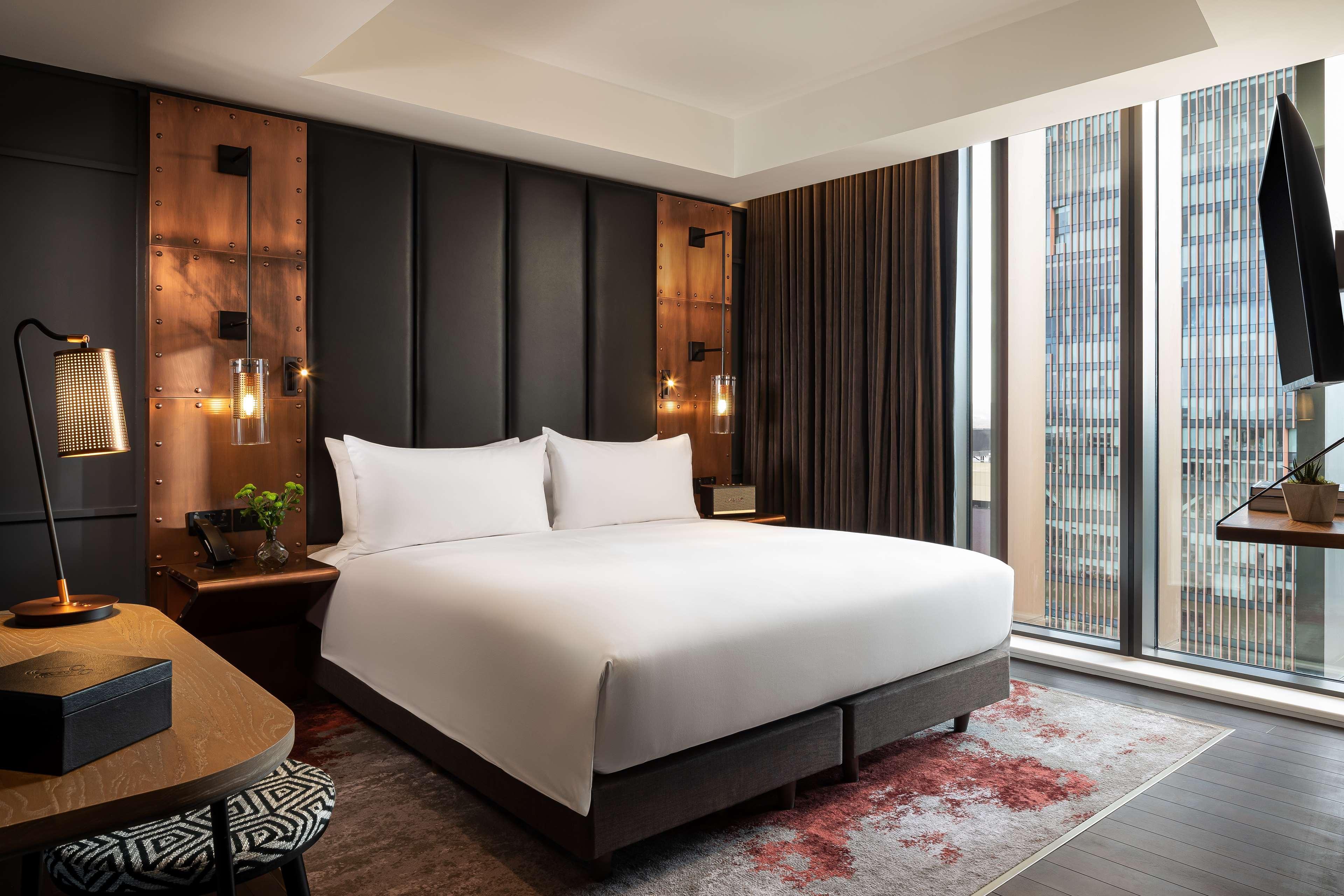 The Gantry Curio Collection By Hilton 4*