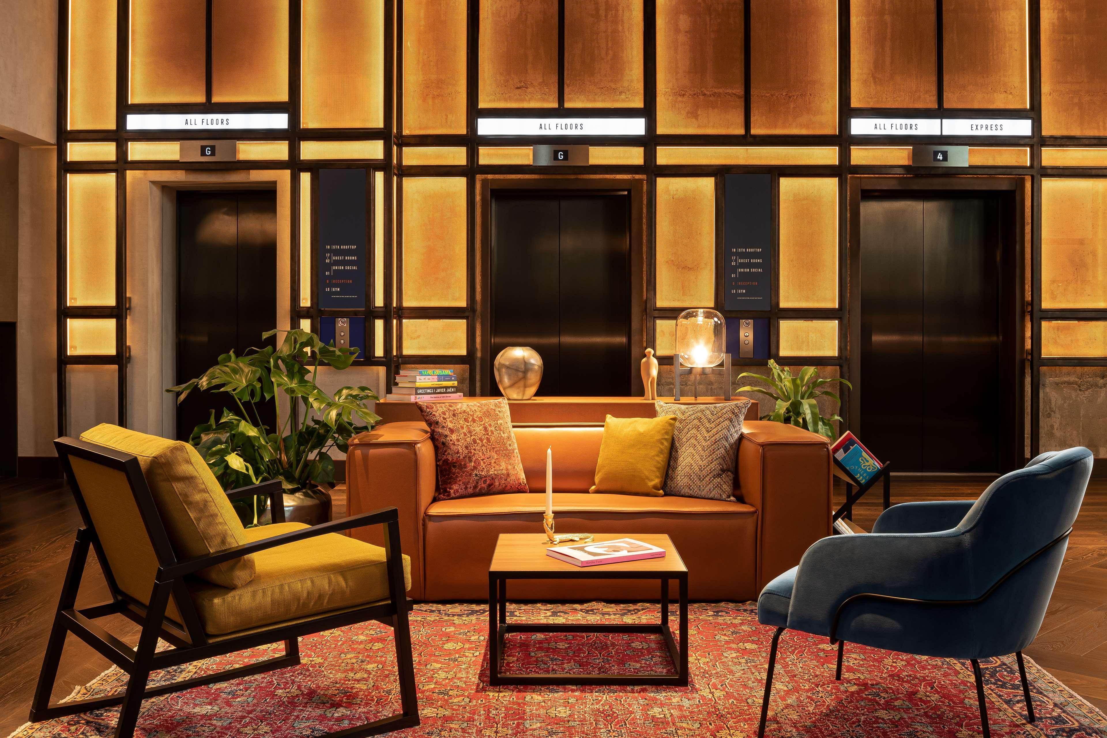 The Gantry Curio Collection By Hilton Hotel Londra